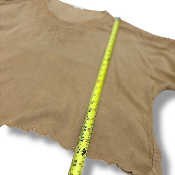 Solitaire Anthropologie Tan Embroidered Scalloped Boho Cropped Top - Large - Picture 6 of 9